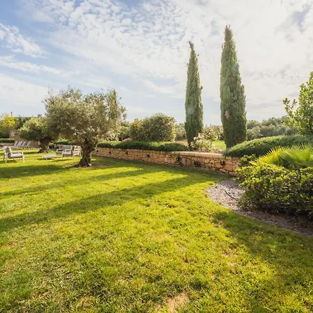 New To The Market - 4br With Pool By Sf Homes Siggiewi