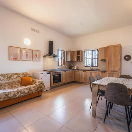 New To The Market - 4br With Pool By Sf Homes شقة Siggiewi