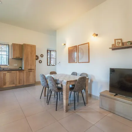 شقة New To The Market - 4br With Pool By Sf Homes