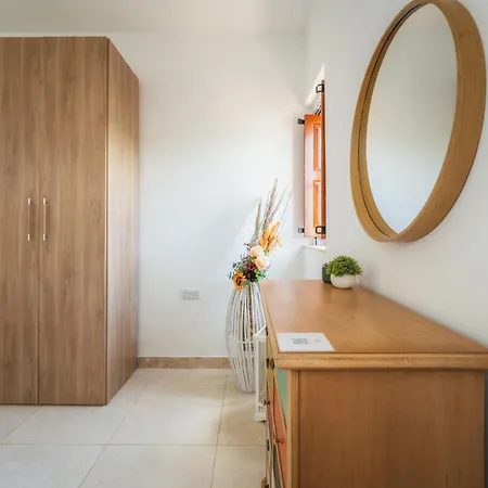 Apartamento New To The Market - 4br With Pool By Sf Homes