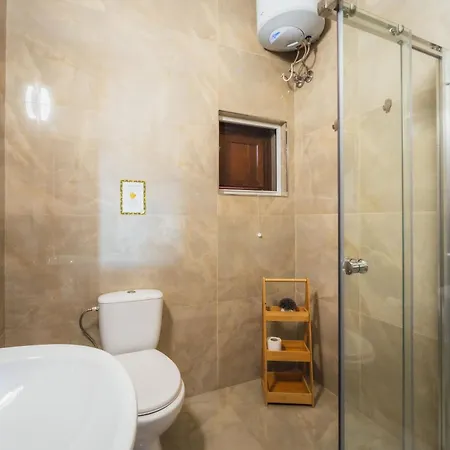 شقة New To The Market - 4br With Pool By Sf Homes